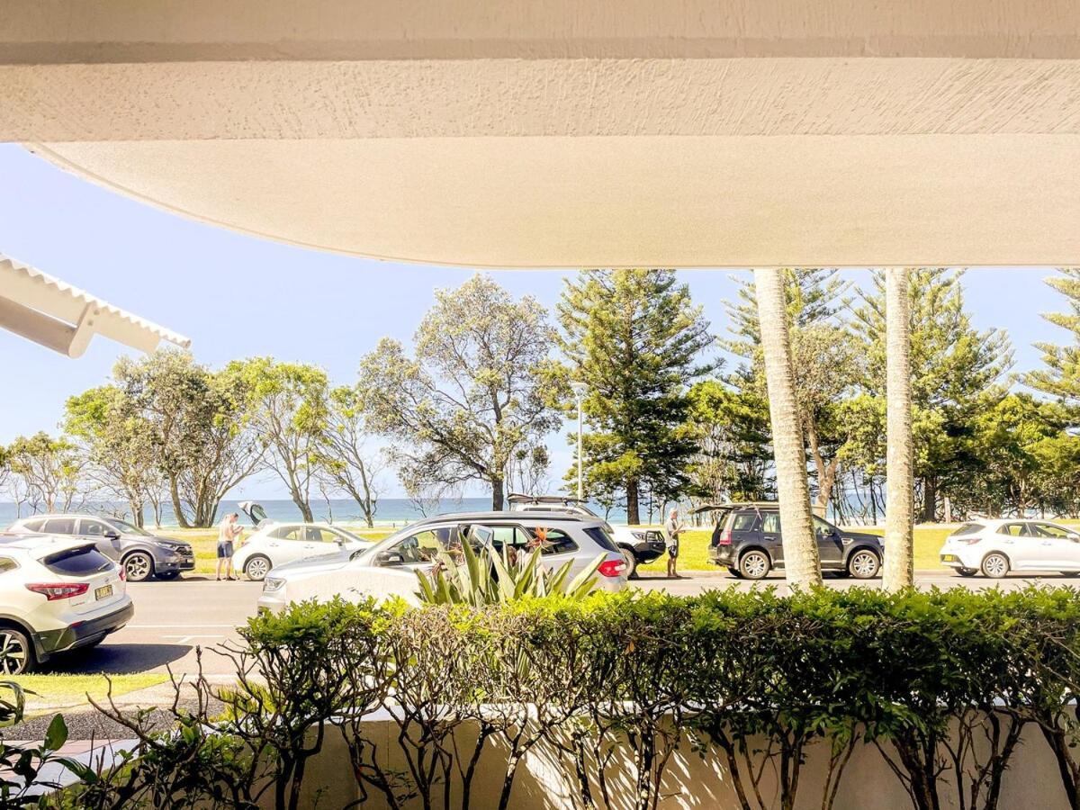 Nautilus On Main Beach Apartment Byron Bay Exterior photo